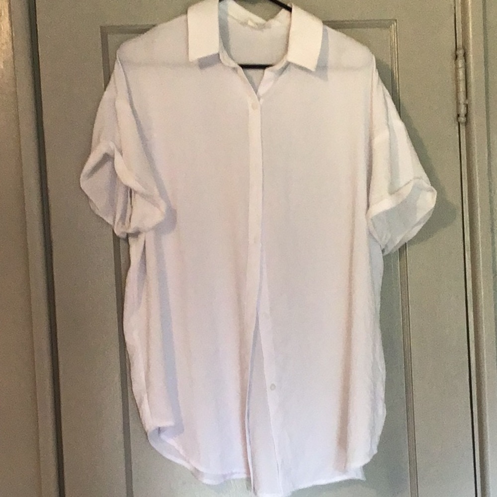Short sleeve white button down blouse